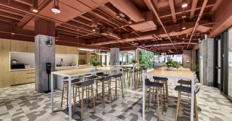 common room area in Downtown Minneapolis